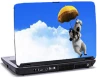 Laptop skin med sv&Atilde;&brvbar;vende hund som holder paraply