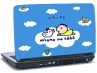 laptop skin med menneske og h&Atilde;&cedil;ne p&Atilde;&yen; en sky