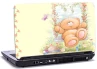 Brun bamse som hopper igennem et vindue af blomster og hvid baggrund Brun bamse som hopper igennem et vindue af blomster og hvid baggrund